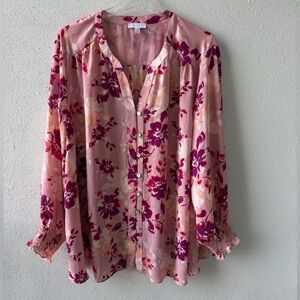 Marybelle 4X Floral Long Sleeve Button Front V-Neck‎ Smocked Cuffs Office Church